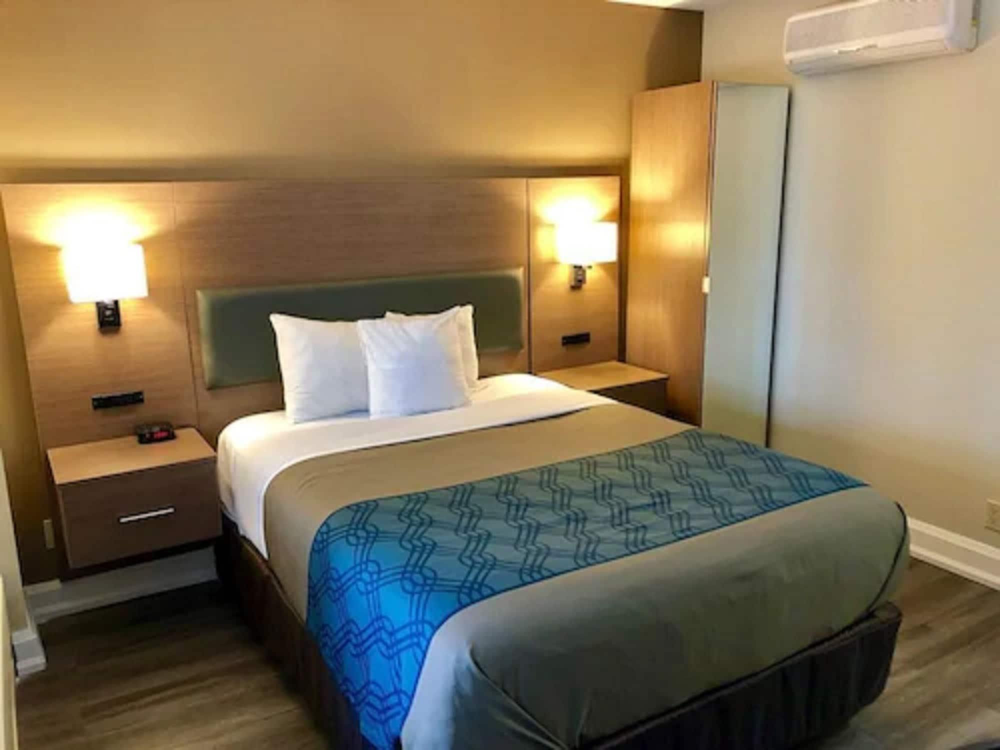 Econo Lodge Inn & Suites Downtown Торонто Екстер'єр фото