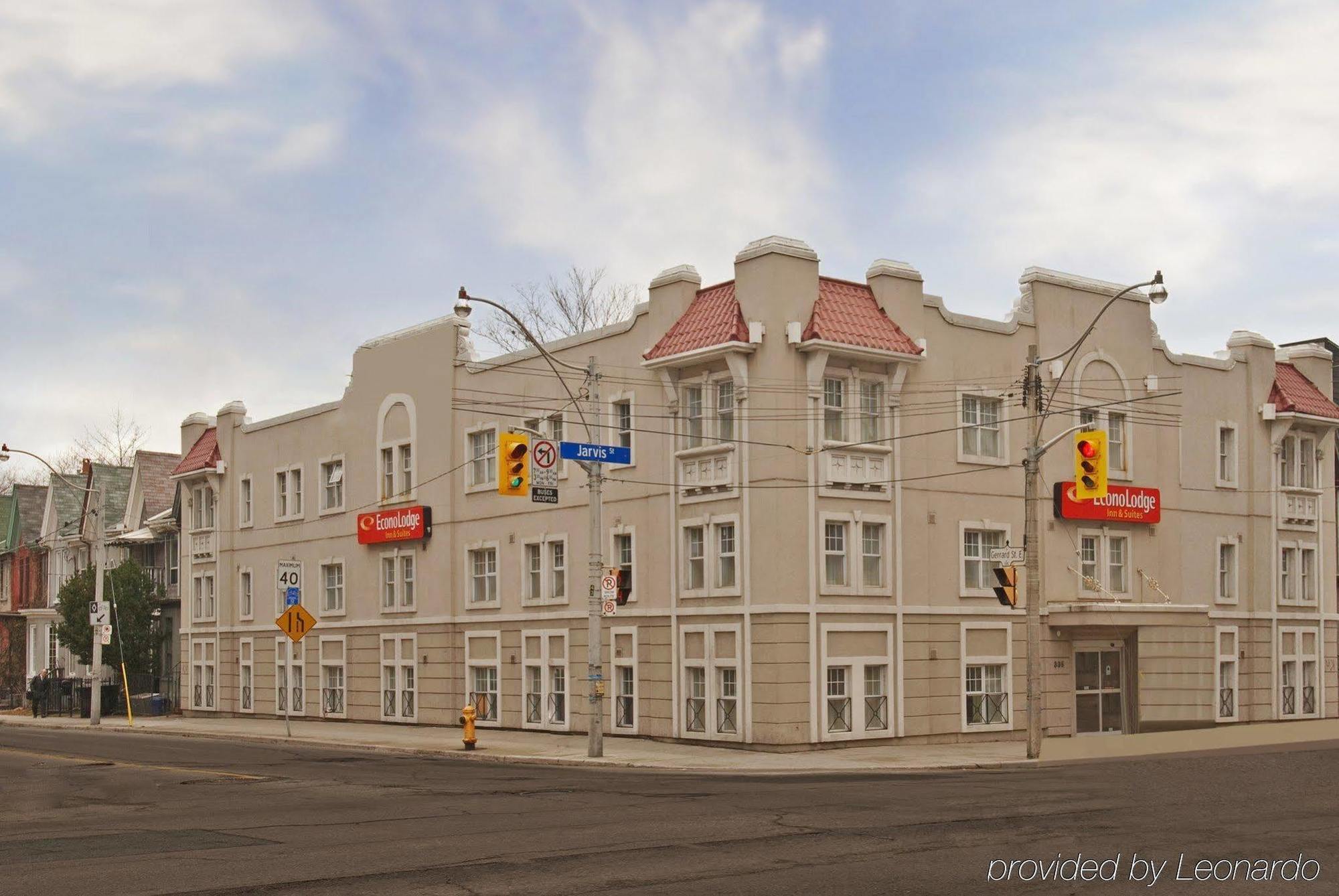 Econo Lodge Inn & Suites Downtown Торонто Екстер'єр фото